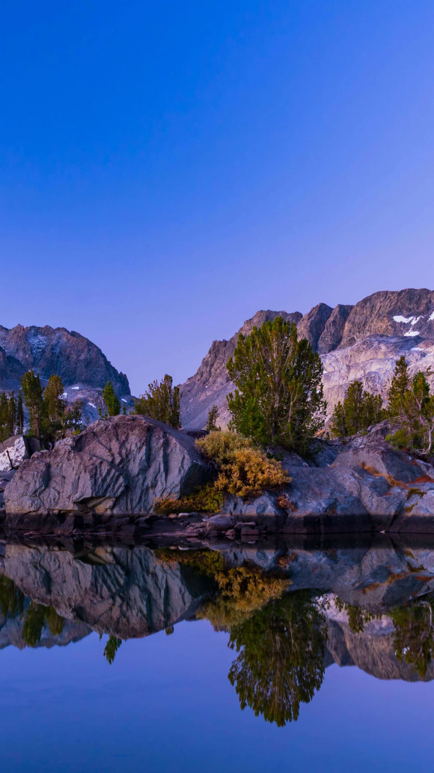 Banner Peak Thousand Island Lake Ansel Adams Wilderness x - free HD phone wallpaper for iPhone and Android, 1284x2778