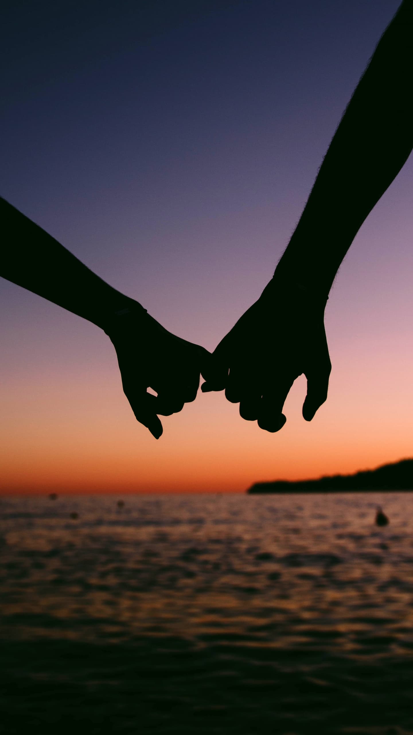 Hands Together Couple Silhouette Sunset Romantic x - free HD phone wallpaper for iPhone and Android, 1284x2778