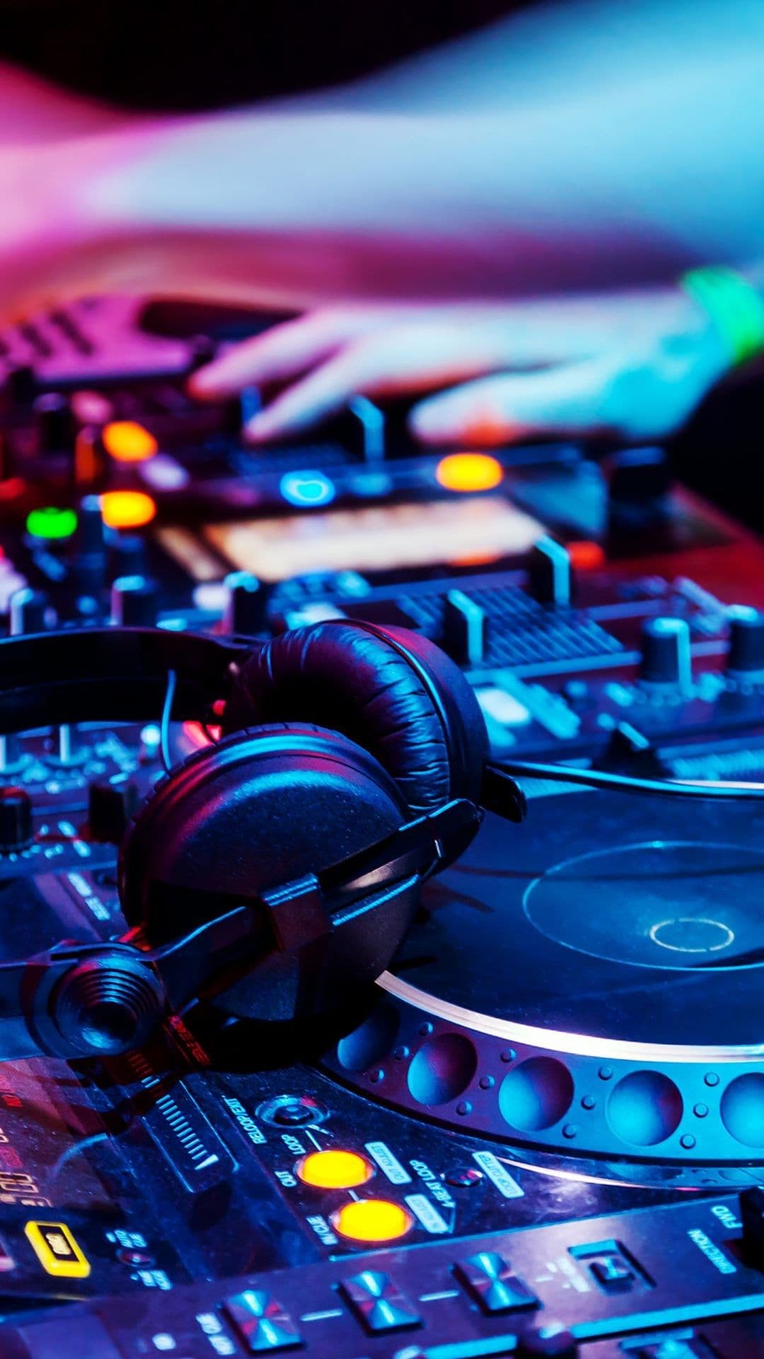 Wp Dj Set Wallpapers - free HD phone wallpaper for iPhone and Android, 1284x2778
